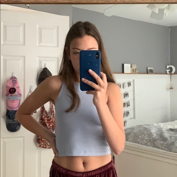 HALTER TOP - Picture 2 of 5